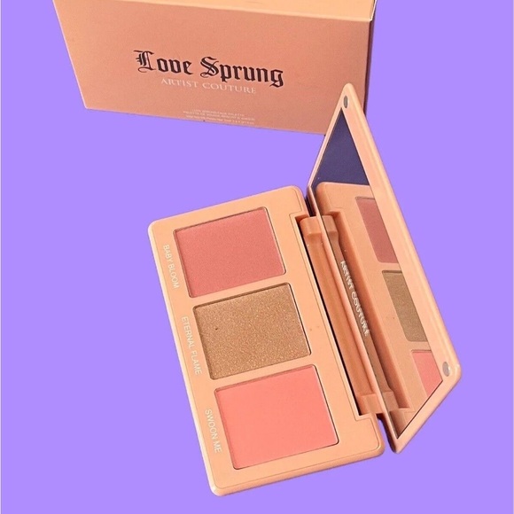 Artist Couture Love Sprung Blush Palette - Picture 7 of 10